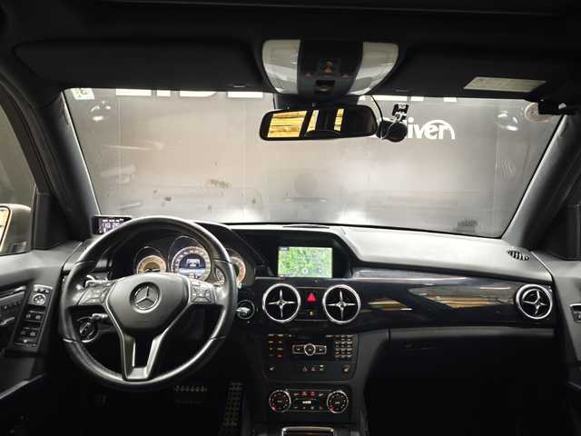 メルセデス・ベンツ ＧＬＫ３５０ 4MATIC Bエフィシェンシー 群馬県 2013(平25)年 5.8万km グレー AMGエクスクルーシブパッケージ/コンフォートパッケージ/黒革シート/メモリ付きパワーシート/シートヒーター/サンルーフ/全方位カメラ/パワーバックドア/社外レーダー/ドラレコ