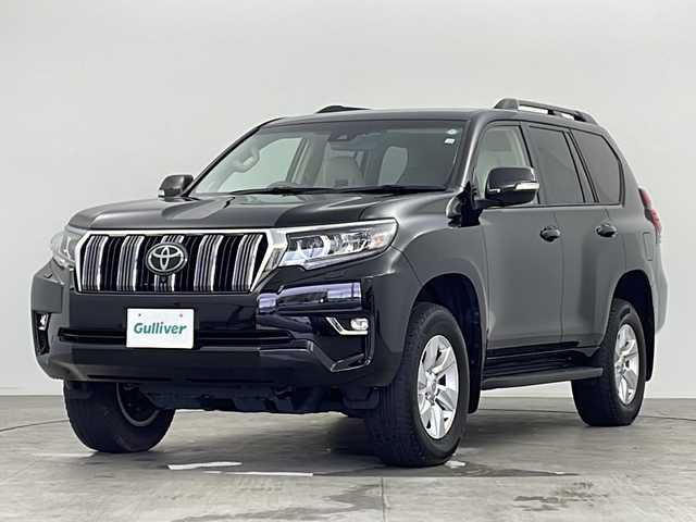トヨタ ランドクルーザー プラド TX Lパッケージ 千葉県 2022(令4)年 4.1万km ブラック トヨタセーフティーセンス/・プリクラッシュセーフティ/・レーンディパーチャーアラート/・ロードサインアシスト/・先行車発進お知らせ機能/・オートハイビーム/・クリアランスソナー/9インチディスプレイオーディオ/・CD/Bluetooth/MiraCast/アラウンドビューモニター/レーダークルーズコントロール/4WD/レザーシート/パワーシート/シートヒーター/ベンチレーション/革巻きステアリング/ビルトインETC2.0/LEDオートヘッドライト/純正17インチアルミホイール/純正フロアマット/プッシュスタート/スマートキー/スペアキー2本