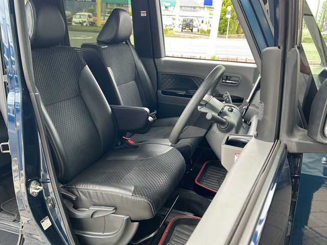 ダイハツ タント カスタム X 静岡県 2019(令1)年 3.7万km レーザーブルークリスタルシャイン 【安全装備】/スマートアシスト/衝突回避・軽減ブレーキ機能 /（車速約4km/hから80km/h間時警報アラーム喚起作動/（前車相対速度約30km/h未満時衝突回避機能作動）/（前車相対速度約30km/hから80km/h時衝突軽減ブレーキ作動）/（対歩行者：車速約30km/h未満時回避機能作動、50km/h未満時軽減機能作動）/誤発進抑制機能（障害物検知範囲前方4m以内・後方3m以内）/車線逸脱警報＆逸脱抑制制御（作動車速：約60km/h以上時）/先行車発進お知らせ機能/進入禁止標識認識機能/【主要装備】/純正ナビ　/前後ドライブレコーダー　/バックカメラ　/ビルトインＥＴＣ車載器　/両側パワースライドドア　/シートヒーター　/プッシュスタート　/スマートキー　/アイドリングストップ　/オートライト