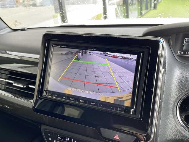 ホンダ Ｎ ＢＯＸ カスタム G L ホンダセンシング 愛知県 2018(平30)年 5.9万km プラチナホワイトパール ホンダセンシング/衝突被害軽減ブレーキ/社外7インチSD（ナビあり）/両側パワースライドドア/クルーズコントロール/コーナーセンサー/純正アルミホイール/LEDヘッドライト/オートマチックハイビーム/ドライブレコーダー/ETC/ステアリングスイッチ/スマートキー/プッシュスタート