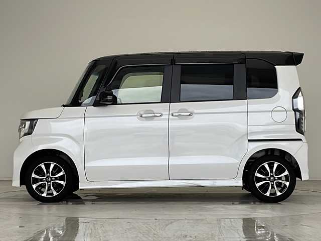 ホンダ Ｎ ＢＯＸ カスタム G L ホンダセンシング 愛知県 2018(平30)年 5.9万km プラチナホワイトパール ホンダセンシング/衝突被害軽減ブレーキ/社外7インチSD（ナビあり）/両側パワースライドドア/クルーズコントロール/コーナーセンサー/純正アルミホイール/LEDヘッドライト/オートマチックハイビーム/ドライブレコーダー/ETC/ステアリングスイッチ/スマートキー/プッシュスタート