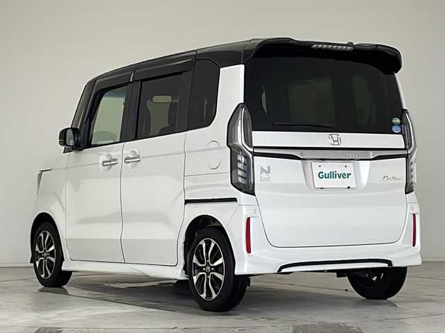 ホンダ Ｎ ＢＯＸ カスタム G L ホンダセンシング 愛知県 2018(平30)年 5.9万km プラチナホワイトパール ホンダセンシング/衝突被害軽減ブレーキ/社外7インチSD（ナビあり）/両側パワースライドドア/クルーズコントロール/コーナーセンサー/純正アルミホイール/LEDヘッドライト/オートマチックハイビーム/ドライブレコーダー/ETC/ステアリングスイッチ/スマートキー/プッシュスタート