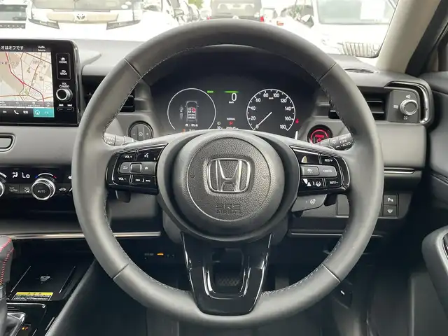 ホンダ ヴェゼル ハイブリッド e:HEV Z 東京都 2024(令6)年 0.6万km サンドカーキパール 純正コネクトナビ/バックモニター/衝突被害軽減/路外逸脱抑制/アダプティブクルーズコントロール/ソナー/ＥＴＣ/シートヒーター/ステアリングスイッチ/横滑り防止措置/スマートキー/電動リアゲート