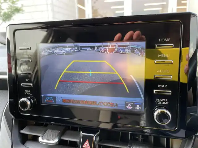 トヨタ カローラツーリング ハイブリッド S 石川県 2019(令1)年 8.4万km ホワイトパールクリスタルシャイン 4WD/純正ディスプレイオーディオ/ナビ/バックカメラ/トヨタセーフティセンス/レーダークルーズ/ETC/シートヒーター/ハンドルヒーター/純正アルミホイール/スマートキー/プッシュスタート/LEDヘッドライト/AC100V