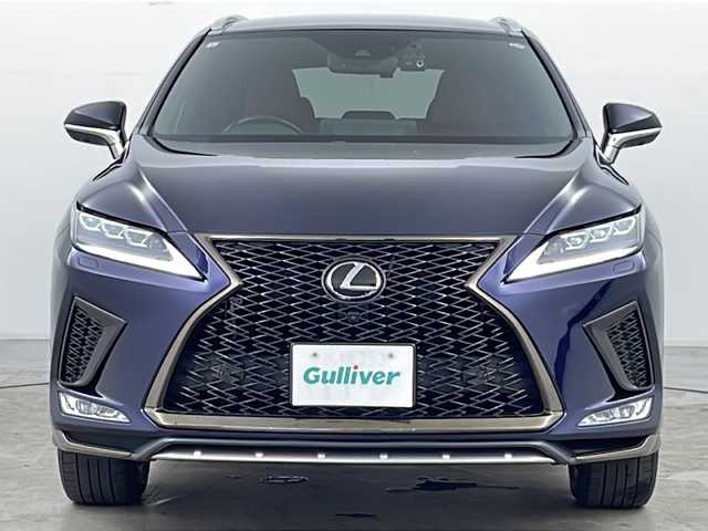 レクサス ＲＸ 300 Fスポーツ 道央・札幌 2019(令1)年 2.6万km ディープブルーマイカ ・4WD/・寒冷地仕様/・純正ナビ&CD&DVD&SD&BT&USB&AUX&Miracast&フルセグ/・全方位カメラ/・サンルーフ/・電動リアゲート/・レーントレーシングアシスト/・プリクラッシュセーフティ/・ブラインドスポットモニター/・パーキングサポートアラート/・パーキングサポートブレーキ/・ロードサインアシスト/・ヘッドアップディスプレイ/・ステアリングスイッチ/・レーダークルーズコントロール/・パドルシフト/・前席シートヒーター/・前席ベンチレーション/・ステアリングヒーター/・前席パワーシート/・運転席メモリーシート/・ドアミラーヒーター/・純正エンジンスターター/・三眼LEDヘッドライト/・LEDフォグランプ/・純正フロアマット/・シーケンシャルウィンカー/・スマートキー/・純正AW付スタッドレス積載