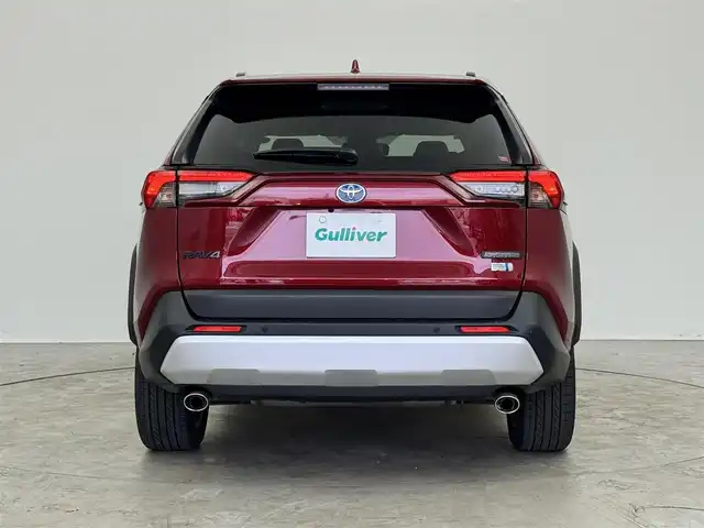 トヨタ ＲＡＶ４ ハイブリッド アドベンチャー 埼玉県 2024(令6)年 2.5万km センシュアルレッドマイカ Toyota Safety Sense/パノラマルーフ/パノラミックビューモニター/10.5インチディスプレイオーディオ/【USB/Bluetooth/AppleCarPlay/AndroidAuto】/コネクティッドナビ/レザーシート/シートベンチレーション/シートヒーター/パワーシート/ステアリングヒーター/AC100Vコンセント/LEDオートライト/サイドエアバッグ/カーテンエアバッグ/ETC2.0