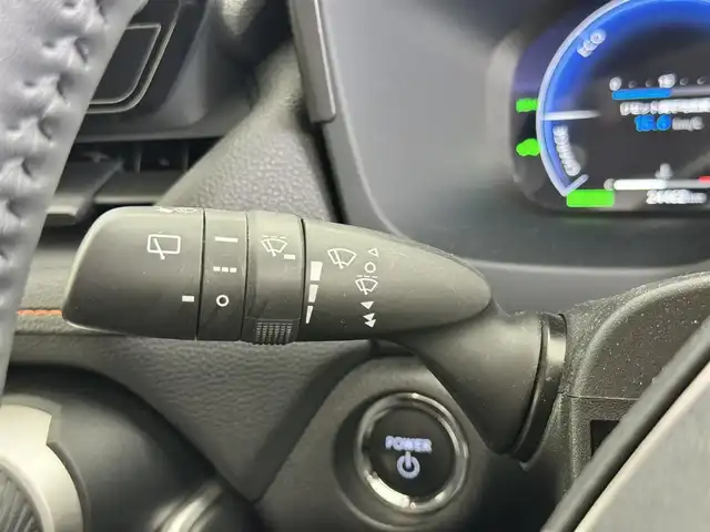 トヨタ ＲＡＶ４ ハイブリッド アドベンチャー 埼玉県 2024(令6)年 2.5万km センシュアルレッドマイカ Toyota Safety Sense/パノラマルーフ/パノラミックビューモニター/10.5インチディスプレイオーディオ/【USB/Bluetooth/AppleCarPlay/AndroidAuto】/コネクティッドナビ/レザーシート/シートベンチレーション/シートヒーター/パワーシート/ステアリングヒーター/AC100Vコンセント/LEDオートライト/サイドエアバッグ/カーテンエアバッグ/ETC2.0