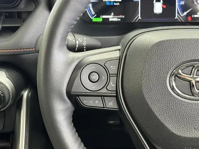 トヨタ ＲＡＶ４ ハイブリッド アドベンチャー 埼玉県 2024(令6)年 2.5万km センシュアルレッドマイカ Toyota Safety Sense/パノラマルーフ/パノラミックビューモニター/10.5インチディスプレイオーディオ/【USB/Bluetooth/AppleCarPlay/AndroidAuto】/コネクティッドナビ/レザーシート/シートベンチレーション/シートヒーター/パワーシート/ステアリングヒーター/AC100Vコンセント/LEDオートライト/サイドエアバッグ/カーテンエアバッグ/ETC2.0