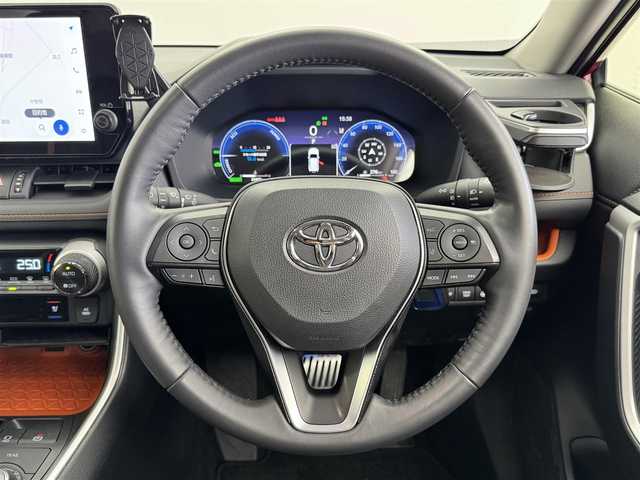 トヨタ ＲＡＶ４ ハイブリッド アドベンチャー 埼玉県 2024(令6)年 2.5万km センシュアルレッドマイカ Toyota Safety Sense/パノラマルーフ/パノラミックビューモニター/10.5インチディスプレイオーディオ/【USB/Bluetooth/AppleCarPlay/AndroidAuto】/コネクティッドナビ/レザーシート/シートベンチレーション/シートヒーター/パワーシート/ステアリングヒーター/AC100Vコンセント/LEDオートライト/サイドエアバッグ/カーテンエアバッグ/ETC2.0