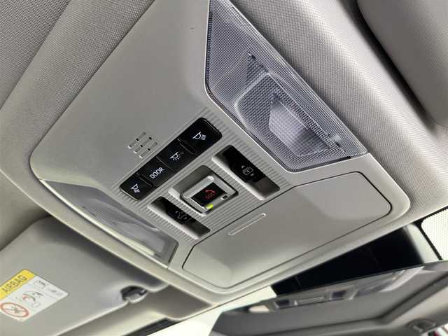 トヨタ ＲＡＶ４ ハイブリッド アドベンチャー 埼玉県 2024(令6)年 2.5万km センシュアルレッドマイカ Toyota Safety Sense/パノラマルーフ/パノラミックビューモニター/10.5インチディスプレイオーディオ/【USB/Bluetooth/AppleCarPlay/AndroidAuto】/コネクティッドナビ/レザーシート/シートベンチレーション/シートヒーター/パワーシート/ステアリングヒーター/AC100Vコンセント/LEDオートライト/サイドエアバッグ/カーテンエアバッグ/ETC2.0