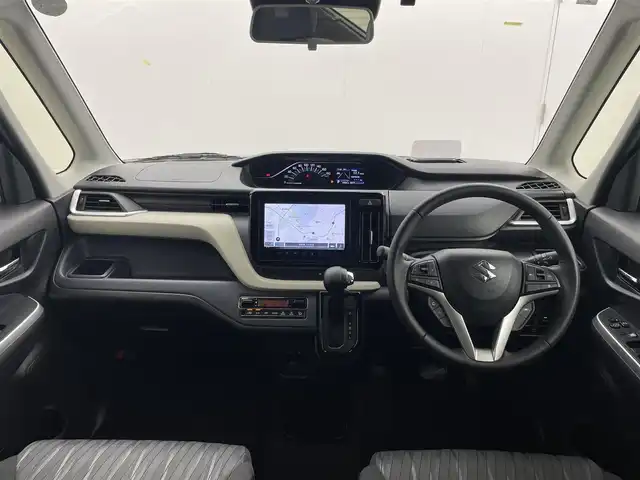 スズキ ソリオ HV MZ 茨城県 2024(令6)年 1.4万km スーパーブラックパール 純正ナビ/全周囲カメラ/フルセグ/HUD/衝突被害軽減ブレーキ/車線逸脱抑制装置/レーダークルーズコントロール/オートマチックハイビーム/クリアランスソナー/両側電動スライドドア/ETC/シートヒーター/純正15インチAW/LEDヘッドライト/スマートキー