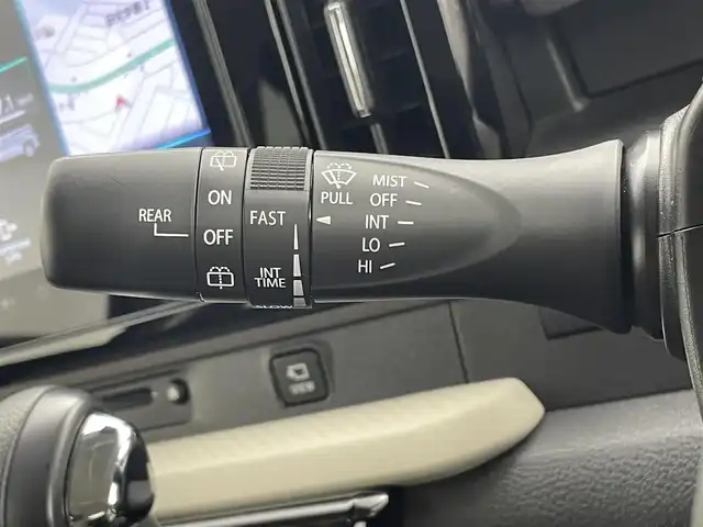 スズキ ソリオ HV MZ 茨城県 2024(令6)年 1.4万km スーパーブラックパール 純正ナビ/全周囲カメラ/フルセグ/HUD/衝突被害軽減ブレーキ/車線逸脱抑制装置/レーダークルーズコントロール/オートマチックハイビーム/クリアランスソナー/両側電動スライドドア/ETC/シートヒーター/純正15インチAW/LEDヘッドライト/スマートキー