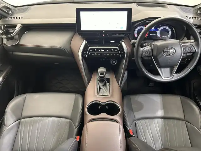 トヨタ ハリアー Z 愛媛県 2023(令5)年 1.9万km プラチナホワイトパールマイカ トヨタセーフティセンス/純正12.3インチディスプレイオーディオ+ナビ/フルセグTV/Miracast/Bluetooth/JBLプレミアムサウンド/ハーフレザーシート/純正ビルトインETC2.0/デジタルインナーミラー/純正ドライブレコーダー/ハンズフリーパワーバックドア/純正ゴムマット/D席パワーシート