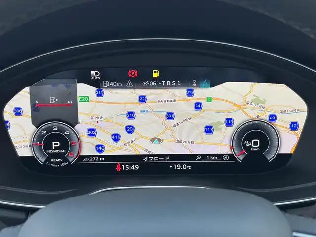 アウディ アウディ Ｑ５ 40TDIクワトロ アドバンスド 山梨県 2022(令4)年 3.8万km 緑 パノラマSR/白革/ラグジュアリーP/マトリクスLED/全周囲カメラ/バーチャルC/純正メモリナビ/フルセグTV/プラスP/ACC/LKA/BSM/衝突軽減B/OP19インチAW/アンビエントライト/前後ドラレコ/電動リアゲート