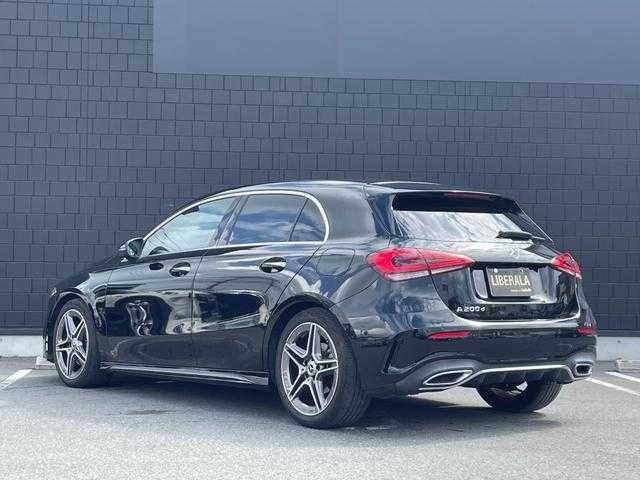 メルセデス・ベンツ Ａ２００ｄ AMGライン 埼玉県 2021(令3)年 2.2万km コスモスブラック 黒ハーフレザーシート/アドバンスドＰＫＧ/レーダーセーフティＰＫＧ/純正HDDナビ/（Bluetooth/USB/フルセグ）/３６０度カメラ/ＨＵＤ/シートヒーター/パワーシート/ドライブレコーダー/ＥＴＣ