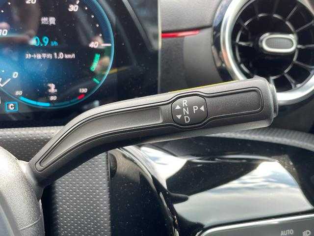 メルセデス・ベンツ Ａ２００ｄ AMGライン 埼玉県 2021(令3)年 2.2万km コスモスブラック 黒ハーフレザーシート/アドバンスドＰＫＧ/レーダーセーフティＰＫＧ/純正HDDナビ/（Bluetooth/USB/フルセグ）/３６０度カメラ/ＨＵＤ/シートヒーター/パワーシート/ドライブレコーダー/ＥＴＣ