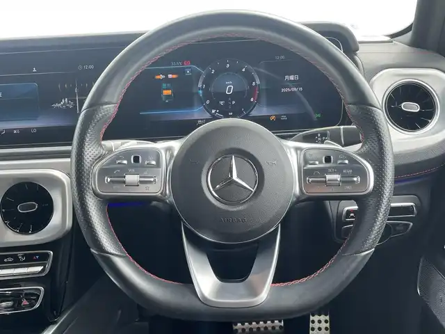 メルセデス・ベンツ ゲレンデヴァーゲン Ｇ３５０ｄ AMGライン 東京都 2020(令2)年 4.7万km ポーラホワイト ワンオーナー/ガラスルーフ/ブラインドスポットモニター/黒革レーザー/レーダーセーフティＰＫＧ/３６０度カメラ/フルセグ/パワーシートメモリ付き/シートヒーター/ＥＴＣ２．０/ドライブレコーダー/パドルシフト/パークトロニック
