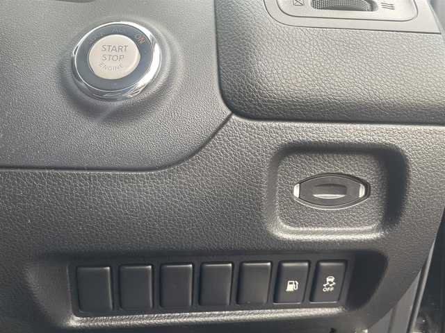 日産 ムラーノ 250XV FOUR 長野県 2013(平25)年 7.3万km スーパーブラック サンルーフ/純正ナビTV/バックカメラ/Bluetooth接続/４WD/エンジンスタートボタン/スマートキー/クルーズコントロール/パワーシート/純正ETC/カーテンエアバック