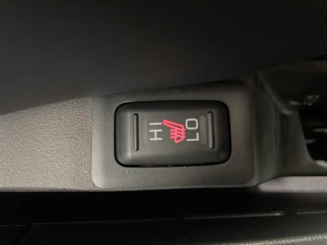 三菱 デリカＤ：５ シャモニー 大阪府 2025(令7)年 0.1千km グラファイトグレーメタリック/ブラックマイカ 4WD/ALPINE(EXIINX）/AppleCarPlay/ステップレス　（7人）D:5専用11型ナビゲーション/シートヒーター(D席N席)/ステアリングヒーター/電動リアゲート/両側パワースライドドア/純正18インチアルミホイール/横滑り防止装置/レーンキープアシスト/オートライト/オートマチックハイビーム/フォグランプ/スマートキー/衝突被害軽減システム/カーテンエアバック