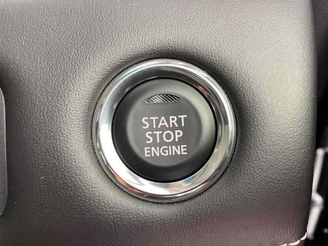 三菱 デリカＤ：５ シャモニー 大阪府 2025(令7)年 0.1千km グラファイトグレーメタリック/ブラックマイカ 4WD/ALPINE(EXIINX）/AppleCarPlay/ステップレス　（7人）D:5専用11型ナビゲーション/シートヒーター(D席N席)/ステアリングヒーター/電動リアゲート/両側パワースライドドア/純正18インチアルミホイール/横滑り防止装置/レーンキープアシスト/オートライト/オートマチックハイビーム/フォグランプ/スマートキー/衝突被害軽減システム/カーテンエアバック