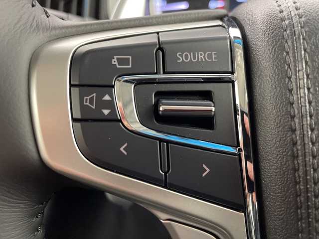 三菱 デリカＤ：５ シャモニー 大阪府 2025(令7)年 0.1千km グラファイトグレーメタリック/ブラックマイカ 4WD/ALPINE(EXIINX）/AppleCarPlay/ステップレス　（7人）D:5専用11型ナビゲーション/シートヒーター(D席N席)/ステアリングヒーター/電動リアゲート/両側パワースライドドア/純正18インチアルミホイール/横滑り防止装置/レーンキープアシスト/オートライト/オートマチックハイビーム/フォグランプ/スマートキー/衝突被害軽減システム/カーテンエアバック