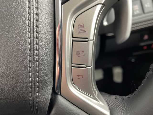 三菱 デリカＤ：５ シャモニー 大阪府 2025(令7)年 0.1千km グラファイトグレーメタリック/ブラックマイカ 4WD/ALPINE(EXIINX）/AppleCarPlay/ステップレス　（7人）D:5専用11型ナビゲーション/シートヒーター(D席N席)/ステアリングヒーター/電動リアゲート/両側パワースライドドア/純正18インチアルミホイール/横滑り防止装置/レーンキープアシスト/オートライト/オートマチックハイビーム/フォグランプ/スマートキー/衝突被害軽減システム/カーテンエアバック