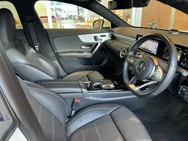 メルセデス・ベンツ ＣＬＡ２００ｄ AMGライン 宮城県 2020(令2)年 3.6万km ポーラホワイト レザーエクスクルーシブパッケージ/アドバンスドパッケージ/ナビゲーションパッケージ/レーダーセーフティパッケージ/パノラミックスライディングルーフ/ヘッドアップディスプレイ/MBUX/フルセグTV/360°カメラシステム/ブラック/グレーレザーシート/シートヒーター/メモリ機能付きパワーシート/キーレスゴー/LEDヘッドライト/オートマチックハイビーム/アンビエントライト/純正18インチAW/ETC2.0車載器
