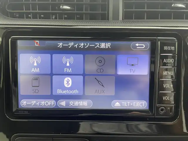トヨタ アクア G ソフトレザーセレクション 茨城県 2017(平29)年 3.6万km クリアエメラルドパールクリスタルシャイン 純正ナビ/バックカメラ/ワンセグ/衝突被害軽減ブレーキ/車線逸脱抑制装置/オートマチックハイビーム/レザーシート/ETC/LEDヘッドライト/スマートキー