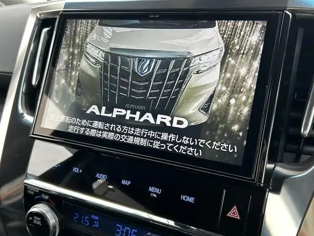 トヨタ アルファード S Aパッケージ 大阪府 2018(平30)年 2.5万km ホワイトパールクリスタルシャイン 純正10インチナビ/　（フルセグTV/CD/DVD/HDMI/Bluetooth/USB）/バックカメラ/ツインムーンルーフ　/モデリスタエアロ/　（フロント/サイド/リア）　/トヨタセーフティセンス/クリアランスソナー　/純正12インチフリップダウンモニター/前席パワーシート/　（シートヒーター/シートベンチレーション/オットマン）/デジタルインナーミラー　/ステアリングヒーター　/三眼LEDヘッドライト/LEDフォグランプ/クルーズコントロール/レーンキープアシスト/両側パワースライドドア/パワーバックドア/純正18インチアルミホイール/純正フロアマット/ビルトインETC