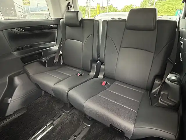 トヨタ アルファード S Aパッケージ 大阪府 2018(平30)年 2.5万km ホワイトパールクリスタルシャイン 純正10インチナビ/　（フルセグTV/CD/DVD/HDMI/Bluetooth/USB）/バックカメラ/ツインムーンルーフ　/モデリスタエアロ/　（フロント/サイド/リア）　/トヨタセーフティセンス/クリアランスソナー　/純正12インチフリップダウンモニター/前席パワーシート/　（シートヒーター/シートベンチレーション/オットマン）/デジタルインナーミラー　/ステアリングヒーター　/三眼LEDヘッドライト/LEDフォグランプ/クルーズコントロール/レーンキープアシスト/両側パワースライドドア/パワーバックドア/純正18インチアルミホイール/純正フロアマット/ビルトインETC