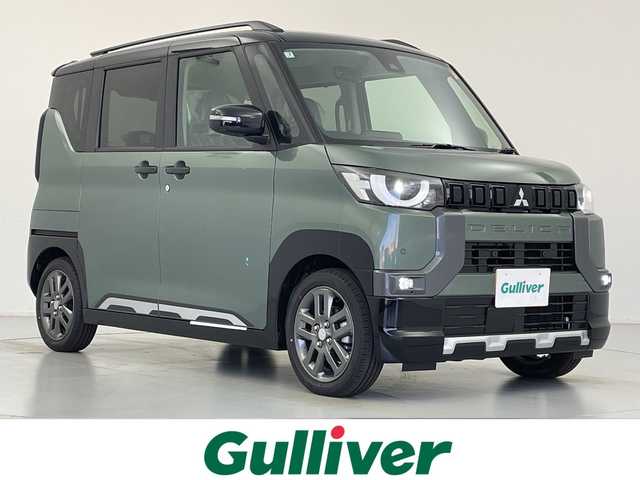 三菱 デリカミニ T プレミアム 愛知県 2025(令7)年 0.1千km 緑Ⅱ 届出済未使用車　9km/純正9インチディスプレイオーディオ/・Bluetooth/・スマートフォン接続/全方位モニター/デジタルインナーミラー/シートヒーター/ステアリングヒーター/両側パワースライドドア/衝突軽減ブレーキ/レーンキープアシスト/オートマチックハイビーム/ダウンヒルアシストコントロール/前後コーナーセンサー/レーダークルーズコントロール/LEDヘッドライト
