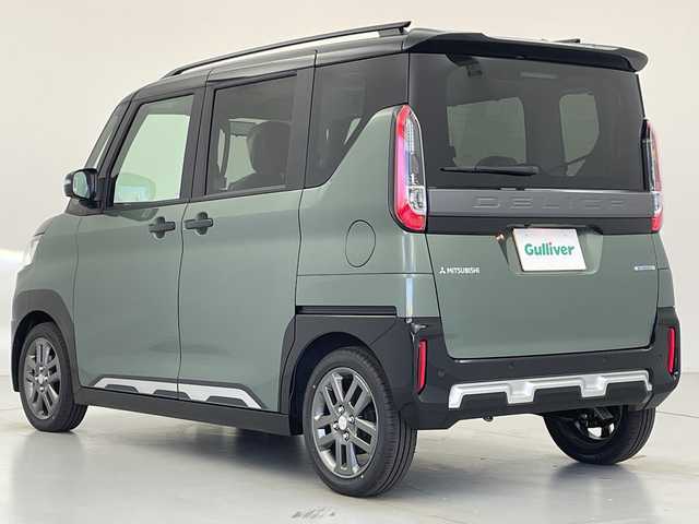 三菱 デリカミニ T プレミアム 愛知県 2025(令7)年 0.1千km 緑Ⅱ 届出済未使用車　9km/純正9インチディスプレイオーディオ/・Bluetooth/・スマートフォン接続/全方位モニター/デジタルインナーミラー/シートヒーター/ステアリングヒーター/両側パワースライドドア/衝突軽減ブレーキ/レーンキープアシスト/オートマチックハイビーム/ダウンヒルアシストコントロール/前後コーナーセンサー/レーダークルーズコントロール/LEDヘッドライト