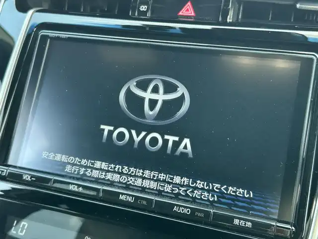 トヨタ ハリアー プレミアム 大阪府 2018(平30)年 3.6万km ホワイトパールクリスタルシャイン 純正SDナビ/　（フルセグTV/HDMI/Bluetooth/USB）/ハーフレザーシート/　（D席パワーシート）/パワーバックドア/ドライブレコーダー（前後＋360度）/ビルトインETC2.0/クルーズコントロール/バック、フロントカメラ/純正18インチアルミホイール/純正フロアマット/LEDヘッドライト