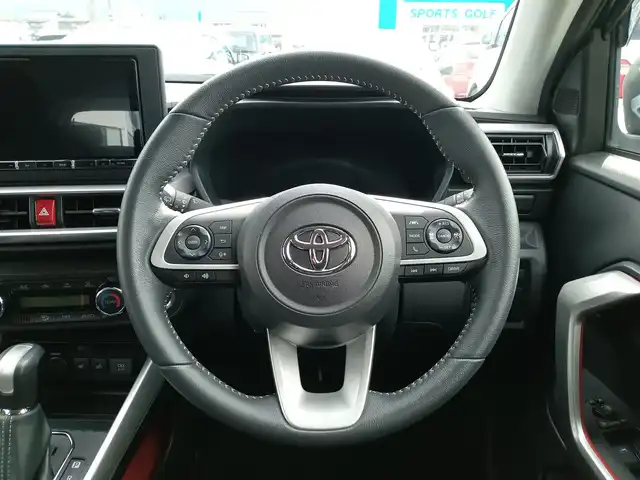 トヨタ ライズ Z 福井県 2023(令5)年 1.9万km ブラックマイカメタリック パイオニア9インチナビ/フルセグテレビ/バックカメラ/ブラインドスポットモニター/レーダークルーズコントロール/前後コーナーセンサー/衝突被害軽減システム/横滑り防止装置/レーンキープアシスト/盗難防止装置/パーキングアシスト/シートヒーター/前後ドライブレコーダー/ETC/ダブル＋サイドエアバッグ/カーテンエアバッグ/純正フロアマット/純正17インチAW/LEDヘッドライト/オートマチックハイビーム/スマートキー