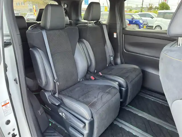 トヨタ アルファード S タイプゴールドⅡ 鳥取県 2021(令3)年 6.7万km ホワイトパールクリスタルシャイン ワンオーナー/純正9インチDPオーディオ/DVD/CD/USB/BT/バックカメラ/純正フリップダウンモニター/ビルトインETC/ドライブレコーダー/ハーフレザーシート/トヨタセーフティセンス/オートマチックハイビーム/レーダークルーズコントロール/レーンキープアシスト/両側パワースライドドア/クリアランスソナー/LEDヘットライト/LEDフォグライト/純正18インチアルミホイール/プッシュエンジンスタート/フロアマット/保証書・取扱説明書/スペアキー/スタットレス積込み/(タイヤ溝8部山)