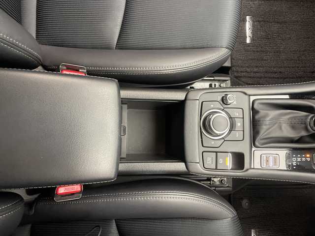 マツダ ＣＸ－３ 20SプロアクティブSパッケージ 宮崎県 2019(令1)年 4.3万km スノーフレイクホワイトパールマイカ i-ACTIVSENSE/〇スマートブレーキサポート/〇スマートシティブレーキサポート/〇ブラインドスポットモニター/〇車線逸脱警報システム/〇交通標識認識システム/〇ドライバーアテンションアラート/〇コーナーセンサー/〇オートマチックハイビーム/〇レーダークルーズコントロール/純正7インチナビ/フルセグTV/CD/DVD/Bluetooth/360°ビューモニター/ヘッドアップディスプレイ/ハーフレザーシート/シートヒーター/ハンドルヒーター/パドルシフト/LEDヘッドライト/純正18インチAW/ETC/アイドリングストップ/スマートキー×２/保証書/取扱説明書