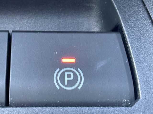 トヨタ ＲＡＶ４ ハイブリッドG 茨城県 2019(令1)年 7.8万km ホワイトパールクリスタルシャイン 純正SDナビ(Bluetooth/バックカメラ/フルセグTV)/クルーズコントロール/パワーシート/パワーバックドア/シートヒーター/レザーシート/ETC2.0/ドライブレコーダー/横滑り防止装置/コーナーセンサー/レーンキープアシスト/LEDオートライト/オートマチックハイビーム/カーテンエアバッグ/スマートキー/MTモード付AT/冷房AAC/USB入力端子/純正フロアマット/18インチ純正アルミホイール