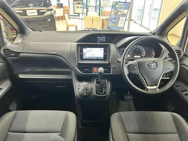 トヨタ ノア X 道央・札幌 2014(平26)年 6.6万km ダークシェリーマイカM ・4WD/・寒冷地仕様/・社外ナビ/フルセグTV/DVD/CD/BT/・バックカメラ/・ALPINEリヤフリップダウンモニター/・社外エンジンスターター/・ドライブレコーダー/・両側パワースライドドア/・アイドリングストップ/・ワイパーデアイサー/・ETC/・LEDヘッドライト/・フロントフォグ/・プッシュスタート/・スマートキー/・横滑り防止/・ドアバイザー/・電格ミラー/・夏タイヤ社外15インチAW積込