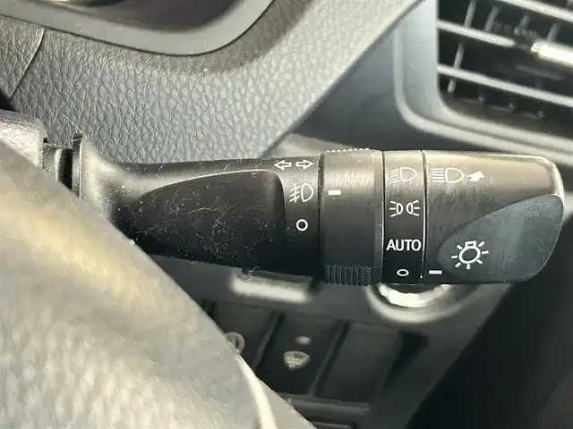 トヨタ ノア X 道央・札幌 2014(平26)年 6.6万km ダークシェリーマイカM ・4WD/・寒冷地仕様/・社外ナビ/フルセグTV/DVD/CD/BT/・バックカメラ/・ALPINEリヤフリップダウンモニター/・社外エンジンスターター/・ドライブレコーダー/・両側パワースライドドア/・アイドリングストップ/・ワイパーデアイサー/・ETC/・LEDヘッドライト/・フロントフォグ/・プッシュスタート/・スマートキー/・横滑り防止/・ドアバイザー/・電格ミラー/・夏タイヤ社外15インチAW積込