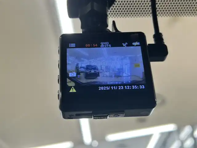 トヨタ ノア X 道央・札幌 2014(平26)年 6.6万km ダークシェリーマイカM ・4WD/・寒冷地仕様/・社外ナビ/フルセグTV/DVD/CD/BT/・バックカメラ/・ALPINEリヤフリップダウンモニター/・社外エンジンスターター/・ドライブレコーダー/・両側パワースライドドア/・アイドリングストップ/・ワイパーデアイサー/・ETC/・LEDヘッドライト/・フロントフォグ/・プッシュスタート/・スマートキー/・横滑り防止/・ドアバイザー/・電格ミラー/・夏タイヤ社外15インチAW積込