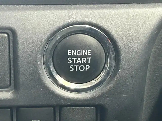 トヨタ ノア X 道央・札幌 2014(平26)年 6.6万km ダークシェリーマイカM ・4WD/・寒冷地仕様/・社外ナビ/フルセグTV/DVD/CD/BT/・バックカメラ/・ALPINEリヤフリップダウンモニター/・社外エンジンスターター/・ドライブレコーダー/・両側パワースライドドア/・アイドリングストップ/・ワイパーデアイサー/・ETC/・LEDヘッドライト/・フロントフォグ/・プッシュスタート/・スマートキー/・横滑り防止/・ドアバイザー/・電格ミラー/・夏タイヤ社外15インチAW積込