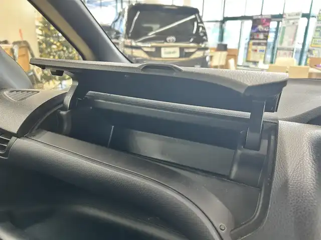 トヨタ ノア X 道央・札幌 2014(平26)年 6.6万km ダークシェリーマイカM ・4WD/・寒冷地仕様/・社外ナビ/フルセグTV/DVD/CD/BT/・バックカメラ/・ALPINEリヤフリップダウンモニター/・社外エンジンスターター/・ドライブレコーダー/・両側パワースライドドア/・アイドリングストップ/・ワイパーデアイサー/・ETC/・LEDヘッドライト/・フロントフォグ/・プッシュスタート/・スマートキー/・横滑り防止/・ドアバイザー/・電格ミラー/・夏タイヤ社外15インチAW積込