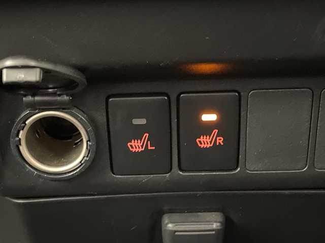 トヨタ ルーミー カスタムG－T 愛知県 2021(令3)年 1.2万km クールバイオレットクリスタルシャイン 純正9型ナビ/全方位カメラ/両側パワースライドドア/シートヒーター/レーダークルーズコントロール/バックカメラ/コーナーセンサー/純正アルミホイール/LEDヘッドライト/オートマチックハイビーム/ドライブレコーダー/ETC/衝突軽減システム/フルセグ/CD DVD/Bluetooth/ステアリングスイッチ/スマートキー/プッシュスタート