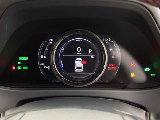 レクサス ＵＸ 250h Fスポーツ 鹿児島県 2020(令2)年 1.9万km ホワイトノーヴァガラスフレーク 純正10型ナビ/サンルーフ/三眼LEDヘッドライト/全方位カメラ/レーダークルーズコントロール/シートヒーター/エアシート/バックカメラ/パワーシート/ヘッドアップディスプレイ/コーナーセンサー/純正アルミホイール/ルーフレール/ETC2.0/ブラインドスポットモニター/パドルシフト/ステアリングヒーター/オートマチックハイビーム/ドライブレコーダー/衝突軽減システム/フルセグ/CD DVD/Bluetooth/ステアリングスイッチ/スマートキー/プッシュスタート