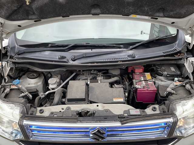 スズキ ワゴンＲ スティングレー X 福島県 2015(平27)年 12.1万km クリスタルホワイトP レーダーブレーキサポート　社外ナビ　バックＣ　ＢＴ　フルセグＴＶ　ＥＴＣ　ステリモ　スマートキー　スペアキー　前席シートヒーター　衝突軽減　電格ミラー　ＬＥＤヘッドライト　フォグランプ　純正ＡＷ装着