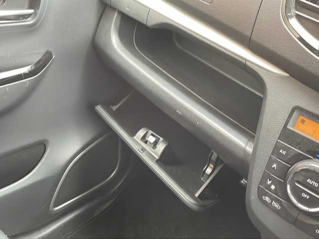 スズキ ワゴンＲ スティングレー X 福島県 2015(平27)年 12.1万km クリスタルホワイトP レーダーブレーキサポート　社外ナビ　バックＣ　ＢＴ　フルセグＴＶ　ＥＴＣ　ステリモ　スマートキー　スペアキー　前席シートヒーター　衝突軽減　電格ミラー　ＬＥＤヘッドライト　フォグランプ　純正ＡＷ装着