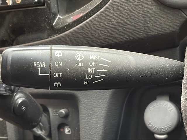 スズキ ワゴンＲ スティングレー X 福島県 2015(平27)年 12.1万km クリスタルホワイトP レーダーブレーキサポート　社外ナビ　バックＣ　ＢＴ　フルセグＴＶ　ＥＴＣ　ステリモ　スマートキー　スペアキー　前席シートヒーター　衝突軽減　電格ミラー　ＬＥＤヘッドライト　フォグランプ　純正ＡＷ装着