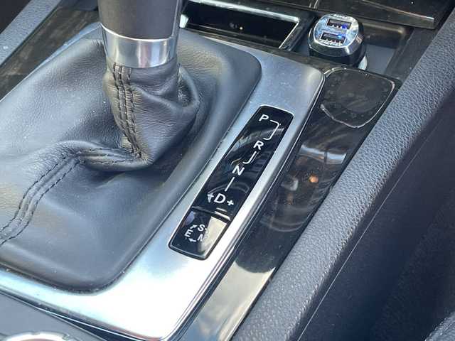 メルセデス・ベンツ Ｃ２００ ブルーエフィシェンシーW AVG 千葉県 2013(平25)年 7.2万km マグネタイトブラック ＡＭＧスポーツパッケージ　ナビ　バックカメラ　フルセグＴＶ　ＢＴ　ハーフレザー　メモリーパワーシート　ウッドパネル　パドルシフト　ルーフレール　ＡＭＧ１７インチアルミホイール　ＡＭＧフロアマット