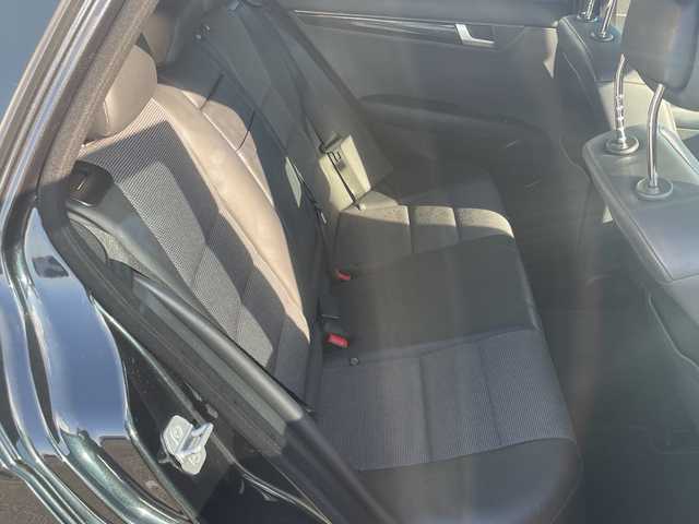 メルセデス・ベンツ Ｃ２００ ブルーエフィシェンシーW AVG 千葉県 2013(平25)年 7.2万km マグネタイトブラック ＡＭＧスポーツパッケージ　ナビ　バックカメラ　フルセグＴＶ　ＢＴ　ハーフレザー　メモリーパワーシート　ウッドパネル　パドルシフト　ルーフレール　ＡＭＧ１７インチアルミホイール　ＡＭＧフロアマット