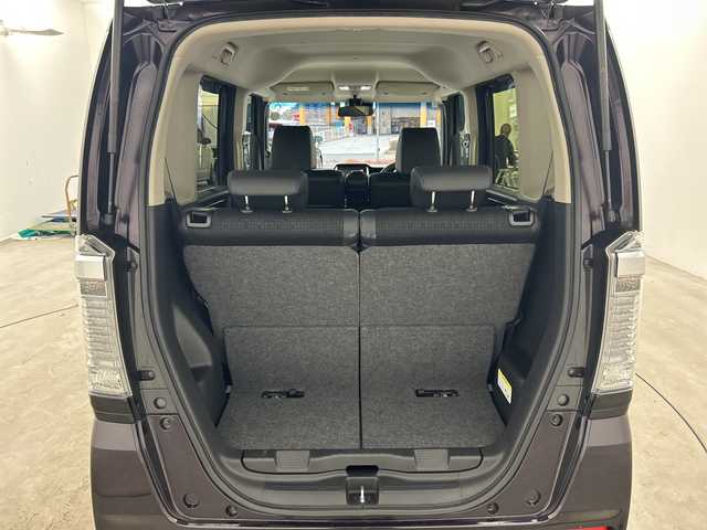 ホンダ Ｎ ＢＯＸ カスタム ターボ SSブラックSパッケージ 兵庫県 2017(平29)年 5万km パープル ・純正ナビ（フルセグ・BT・DVD）/・バックカメラ/・両側パワースライドドア/・シティブレーキアクティブシステム/・ビルトインETC/・パドルシフト/・ドライブレコーダ―/・ステアリングスイッチ/・クルーズコントロール/・スマートキー/・スペアキー/・プッシュスタート/・HIDヘッドライト/・フォグランプ/・オートライト/・ハーフレザー/・シートヒーター/・純正15インチアルミホイール/・純正フロアマット/・保証書/・取扱説明書